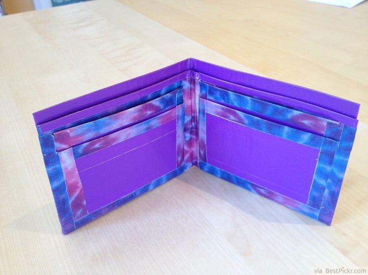 DIY Duct Tape Wallet Fashion ❥❥❥ http://bestpickr.com/cool-duct-tape-uses-diy-craft