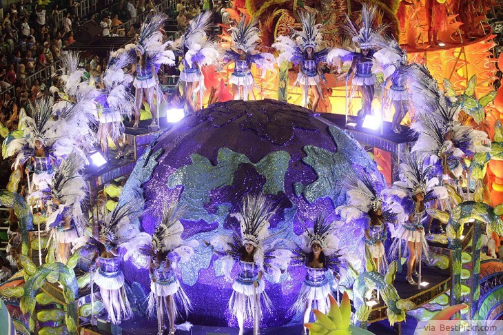 Largest Carnival In The World - Brazilian Carnival ❥❥❥ http://bestpickr.com/interesting-facts-about-brazil